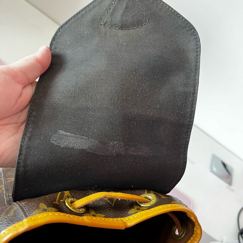 Beautiful Louis Vuitton Monogram Mini Backpack - Picture 13 of 14